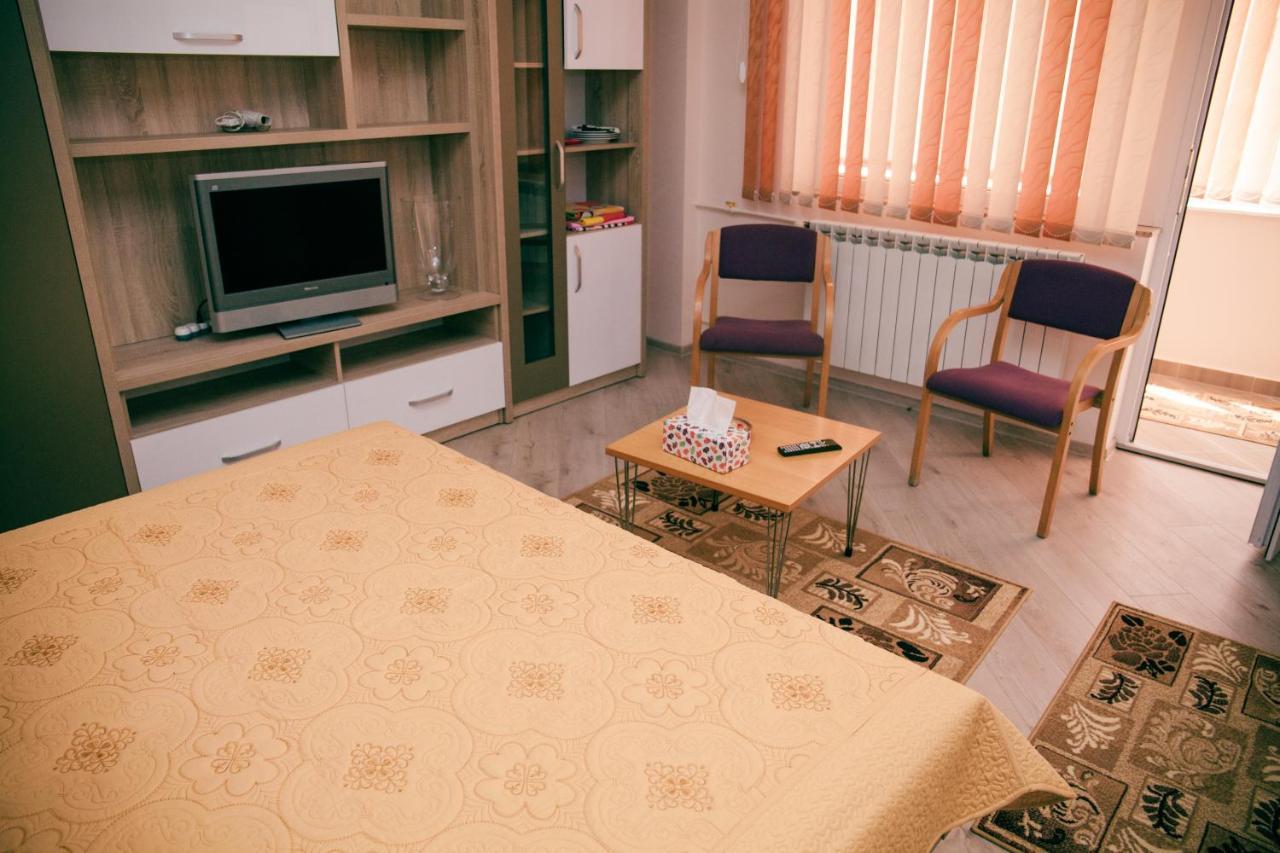 Apartament Cora Centru 피테슈티 외부 사진
